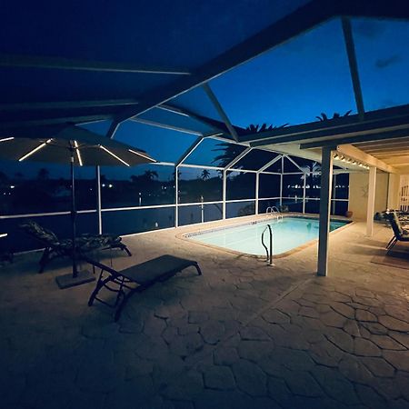 Villa Catalina Isles - Holidays In Paradise Cape Coral Exterior photo